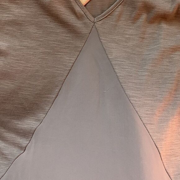 MUDD SOFT FLOW TRANSPARENT BACK WOMAN’S TOP - Picture 8 of 8